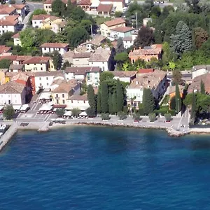 hotel-vela-doro-dependence.hotelinveneto.com/