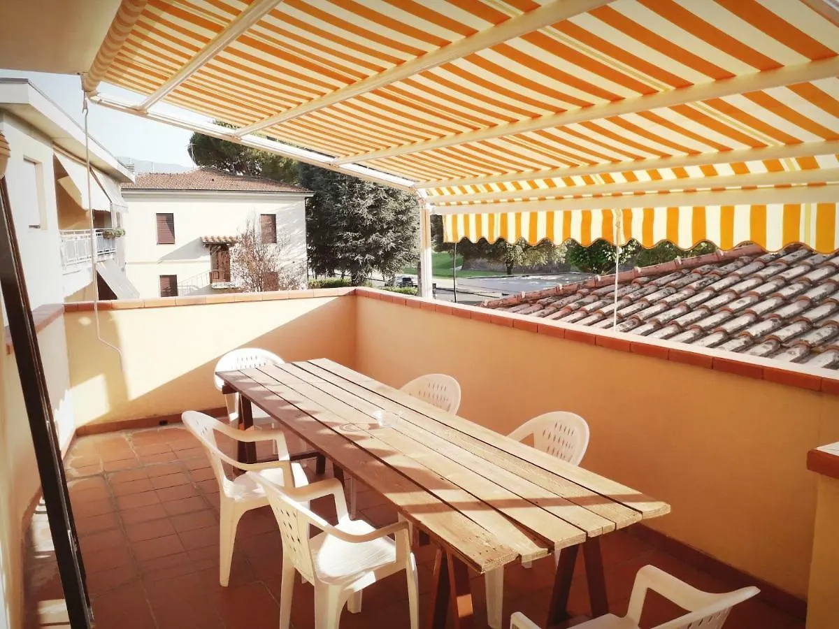 Guest house Home Sweet Home Affittacamere - Lucca